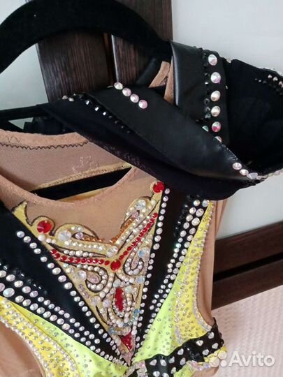 Продаётся купальники для художественной гимнастики