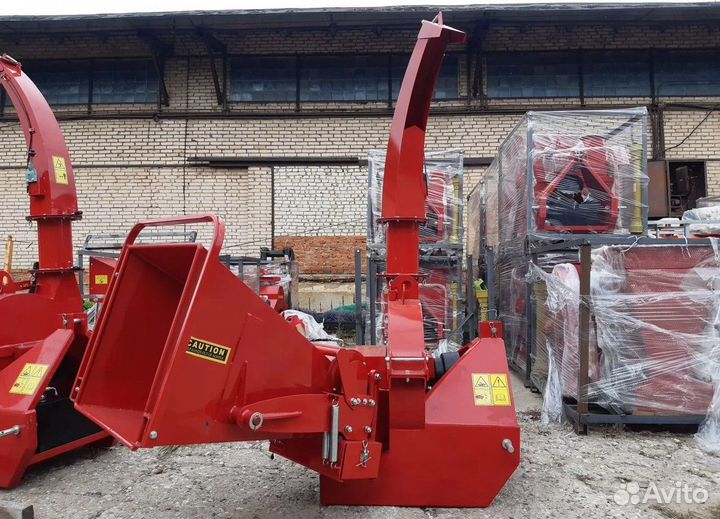 Измельчитель / Дробилка / Щепорез на трактор DH-70