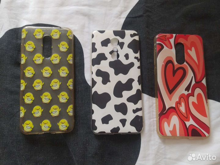 Чехол на телефон