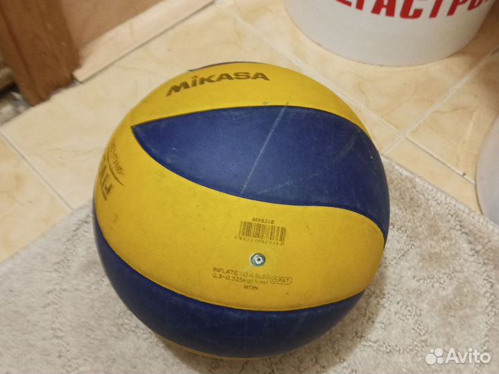 Волейбольный мяч mikasa бу