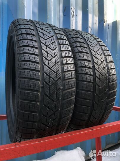 Pirelli Winter Sottozero 3 215/45 R16 86H