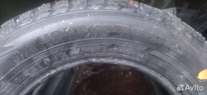 Nokian Tyres Hakkapeliitta 5 215/65 R16