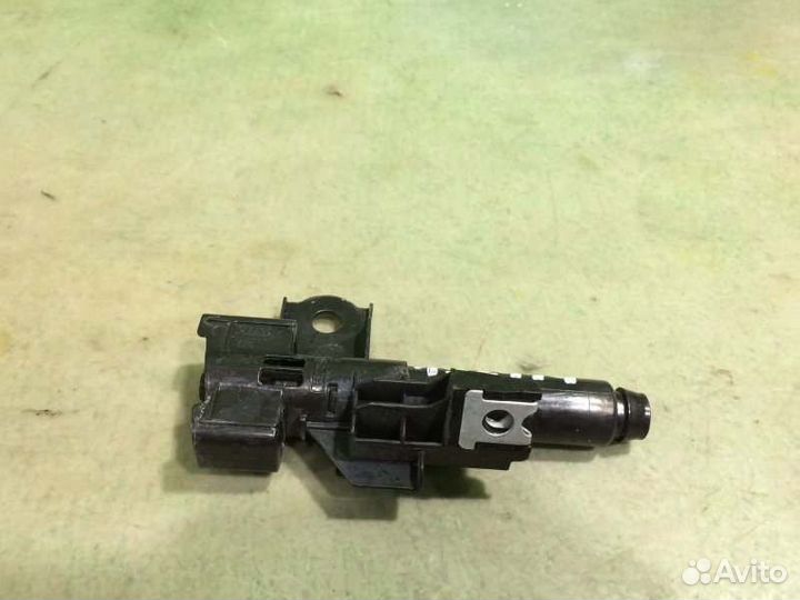 Форсунка омывателя фар правая Subaru Impreza GK2