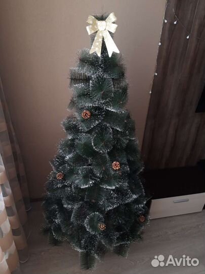 Елка искусственная