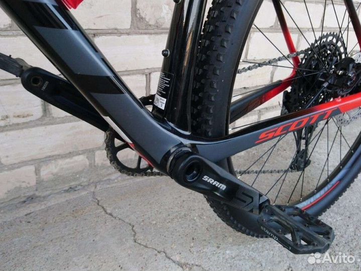 Карбоновый Scott Scale 940