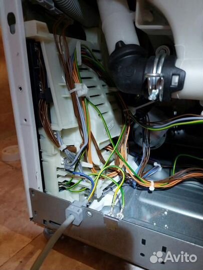 Ремонт стиральных машин, Ремонт холодильников