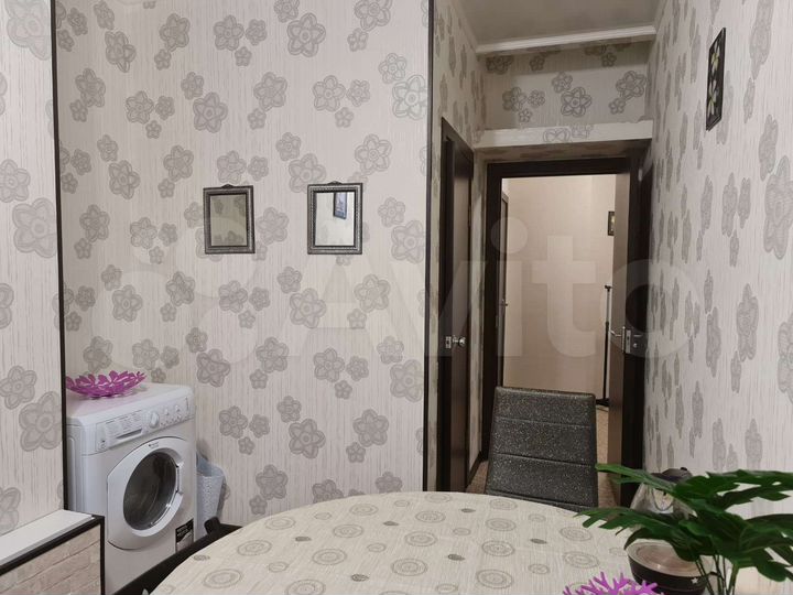 3-к. квартира, 80 м², 1/4 эт.