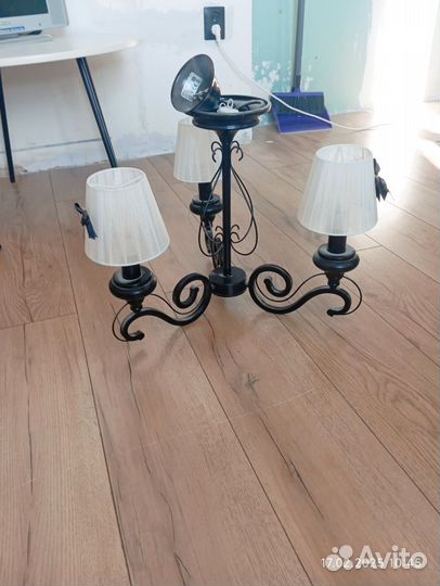 Люстра потолочная