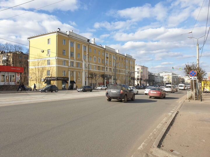 Торговая площадь, 55 м²