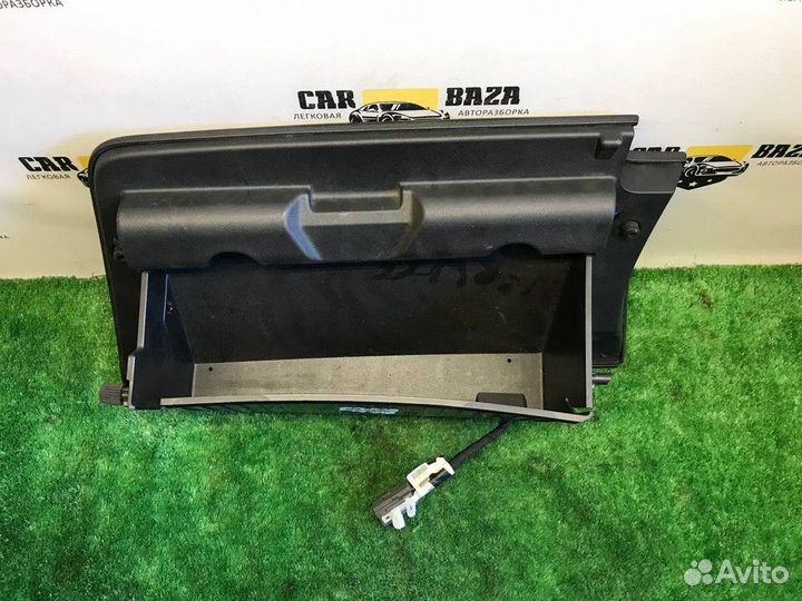 Бардачок Ford Mustang