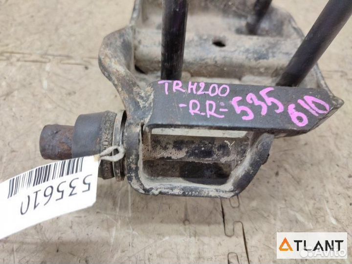 Стремянка рессоры задний правый toyota hiace