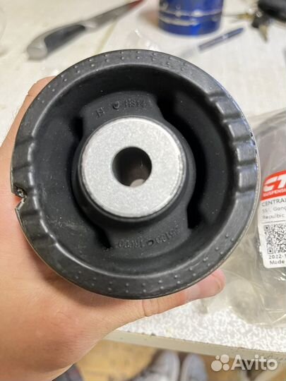 Сайлентблок задней балки solaris