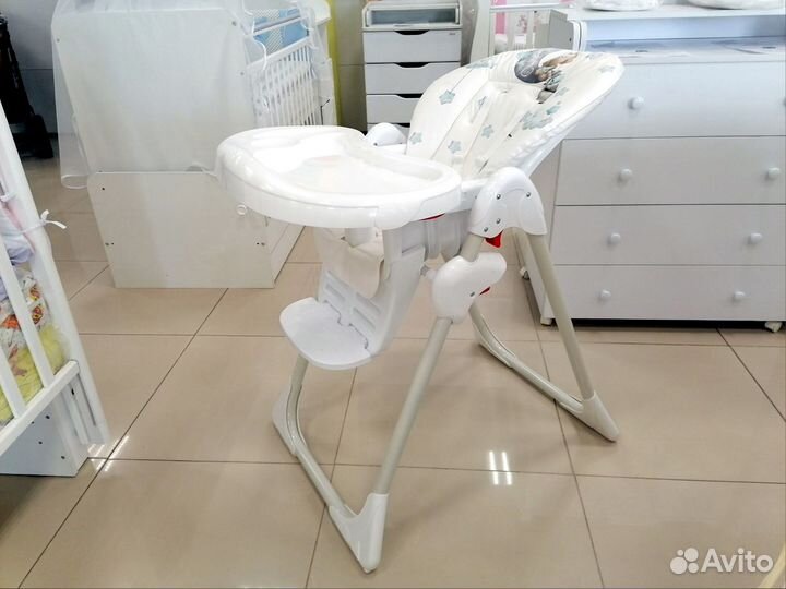 Стульчик для кормления Globex космик. Новый