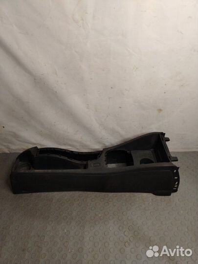 Консоль между сидений Renault Fluence седан K4M