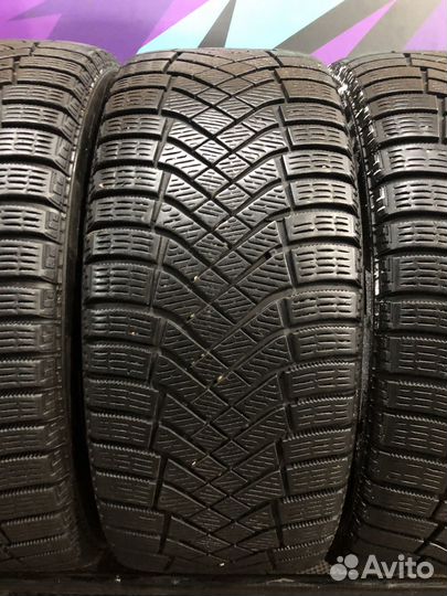 Pirelli Ice Zero 225/45 R17