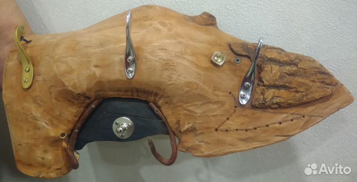 Вешалка-ключница декоративная