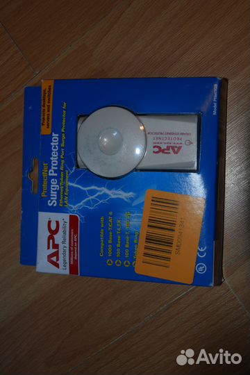 Устройство защиты Ethernet APC ProtectNet