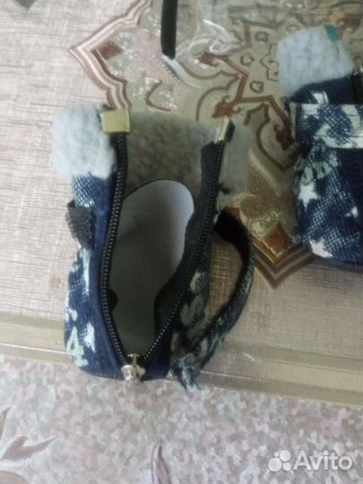 Ботиночки для маленькой собачки