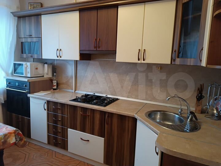 2-к. квартира, 61,2 м², 7/9 эт.