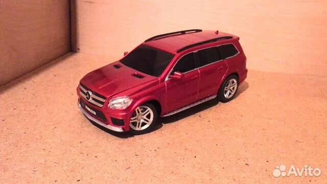 Модель а/м Mercedes-Benz GL 550 радиоуправляемая
