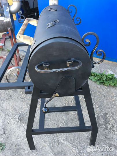 Мангал с крышкой