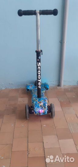 Самокат детский трехколесный бу