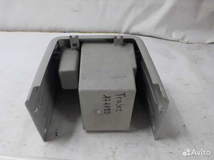 Накладка на торпеду Hyundai Trajet