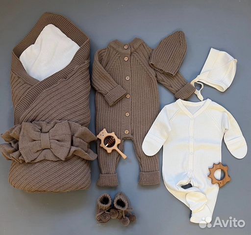 Вязанное одеяло на выписку