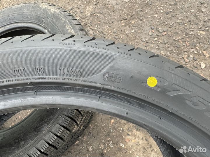 Pirelli P Zero 245/40 R20 и 275/35 R20 102Y