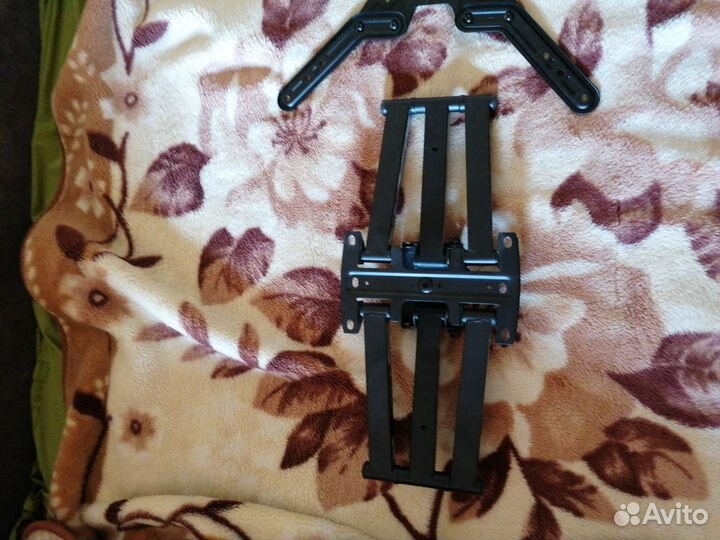 Кронштейн для телевизора