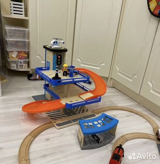 Деревянная парковка