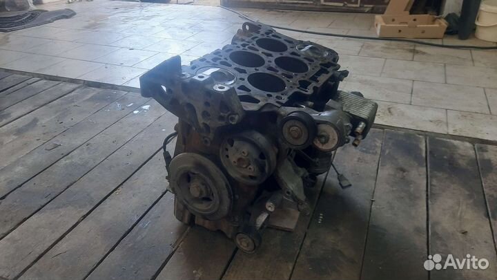 Двигатель axz Passat b6 3.2 vr6