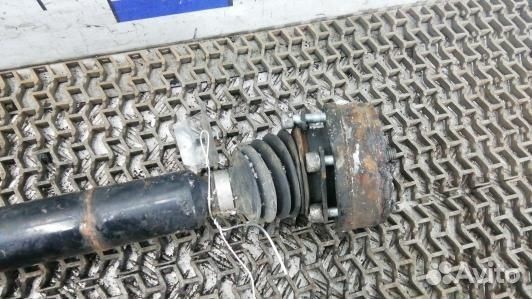 Привод передний правый skoda octavia A5 (BDN12N101