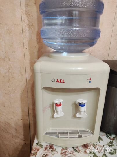 Кулер для воды бу