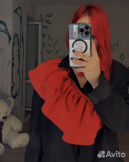 Манишка с воланами