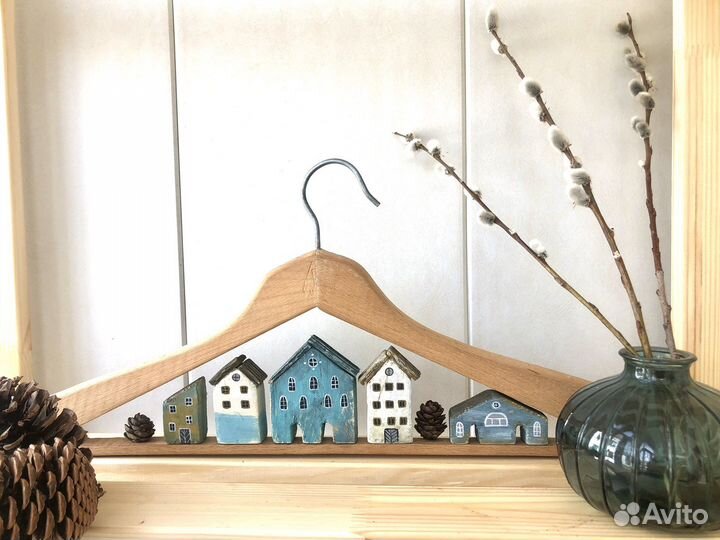 Вешалки с домиками, декор для дома ручной работы