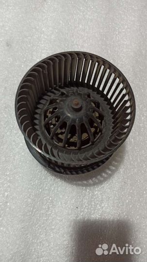 Мотор отопителя Renault Duster