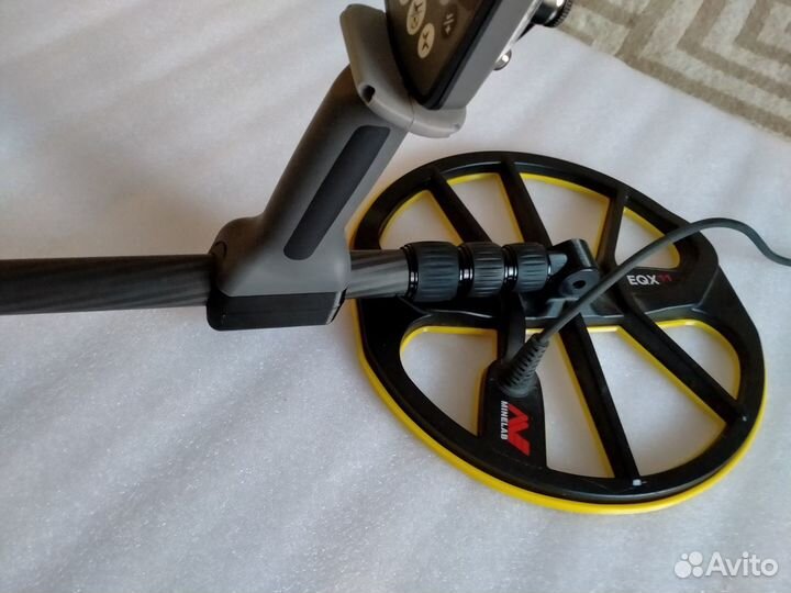 Упор для руки на Minelab Equinox 600 / 800