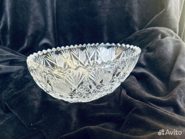 Хрустальная салатница