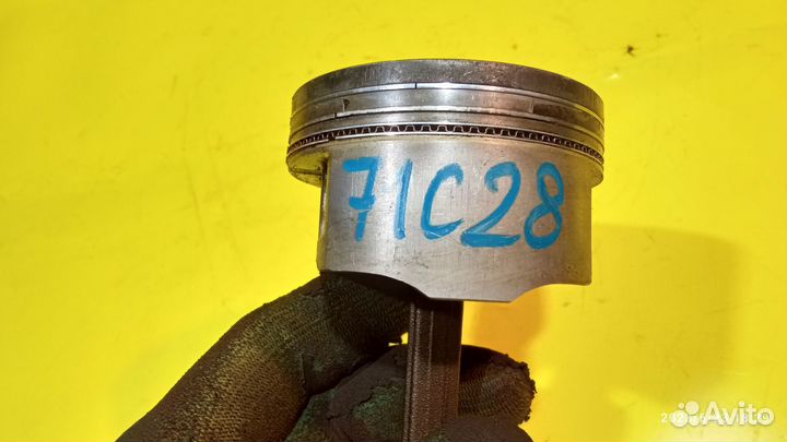 Поршень для Mitsubishi Lancer 9