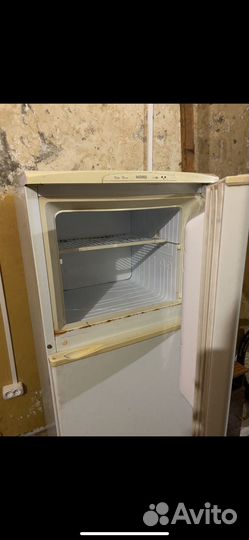 Холодильник на запчасти