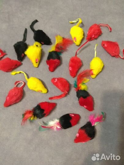 Миски, игрушки для кошек, совок