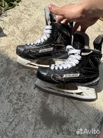Коньки bauer supreme 1s