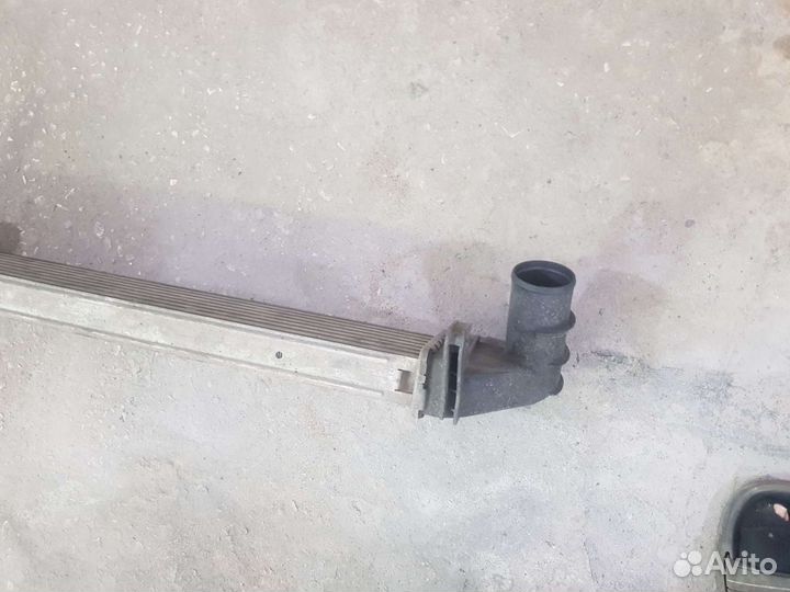 Радиатор интеркулера duster