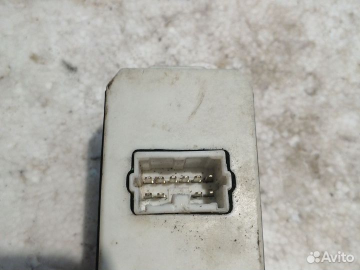 Кнопка стеклоподъемника Great wall hover h2