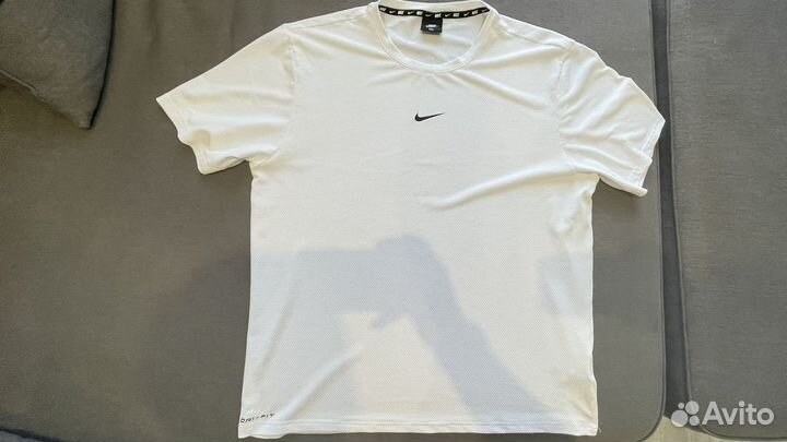 Футболка nike dri fit