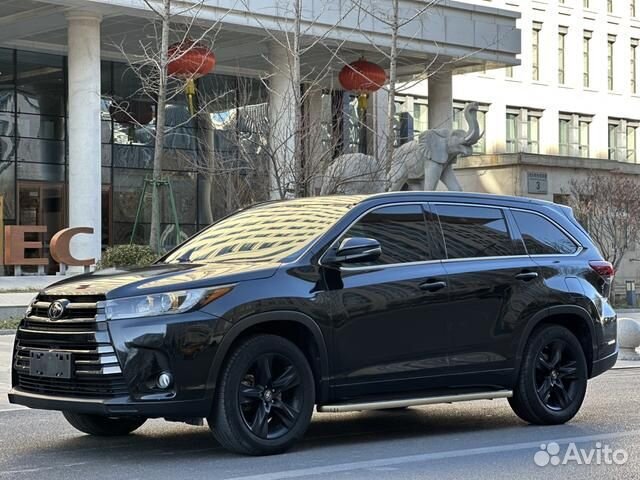 Toyota Highlander 2.0 AT, 2021, 50 000 км