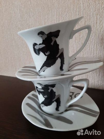 Кофейная чашка с блюдцем