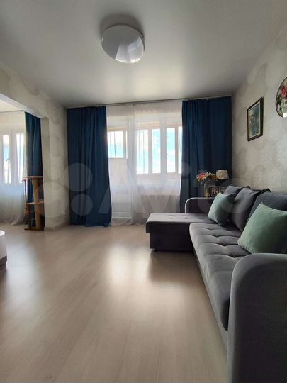 1-к. квартира, 43 м², 10/10 эт.