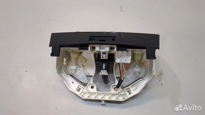 Переключатель отопителя Mazda 3 (BK), 2004